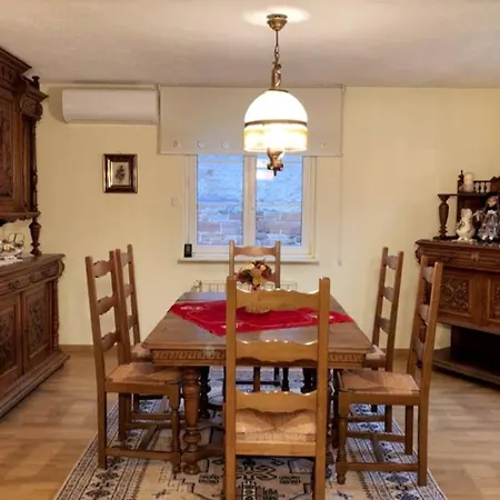 Villa House Mayfa Riedseltz